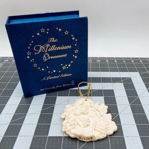 The Millenium Ornament Peace On Earth Limited Edition Roman Madonna Jesus Angels